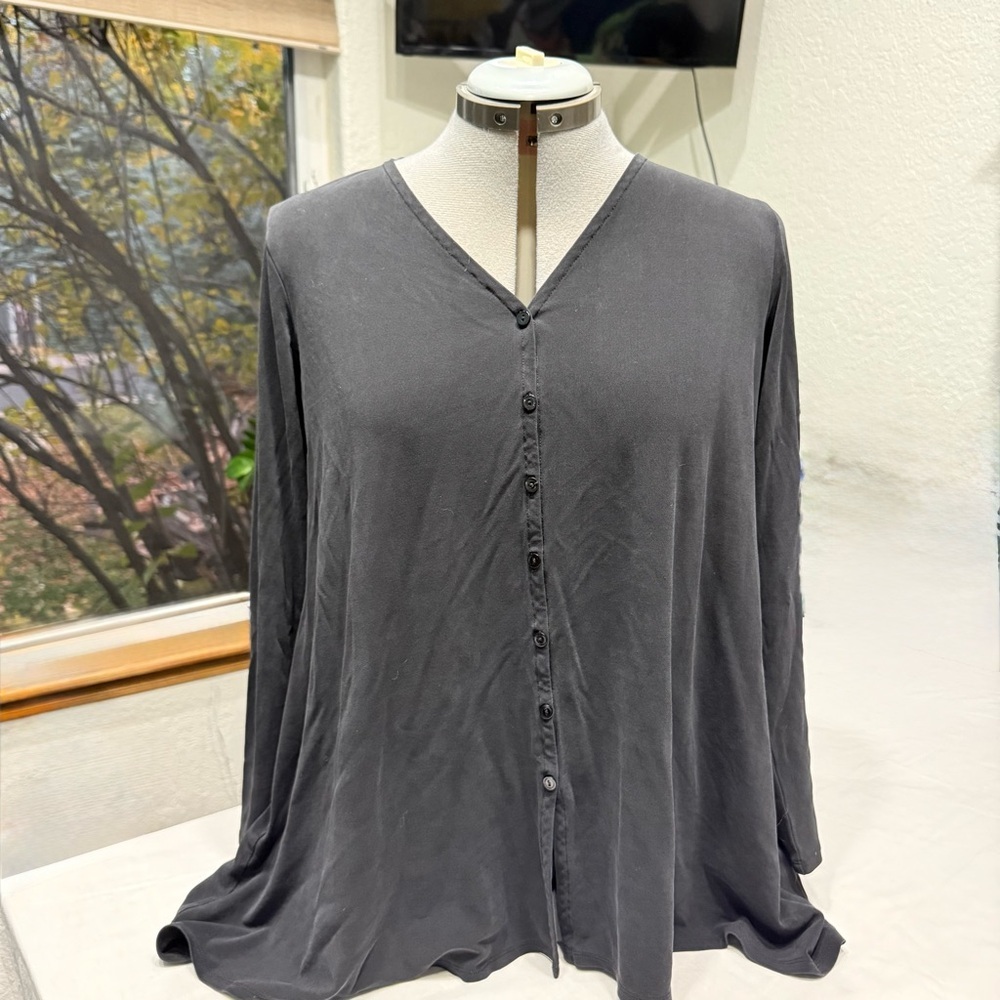 Eileen Fisher Black Button-Down 100% Silk Shirt‎ XS